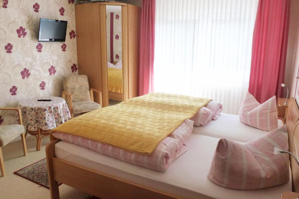 Lindenfels Pension Karina חדר תמונה